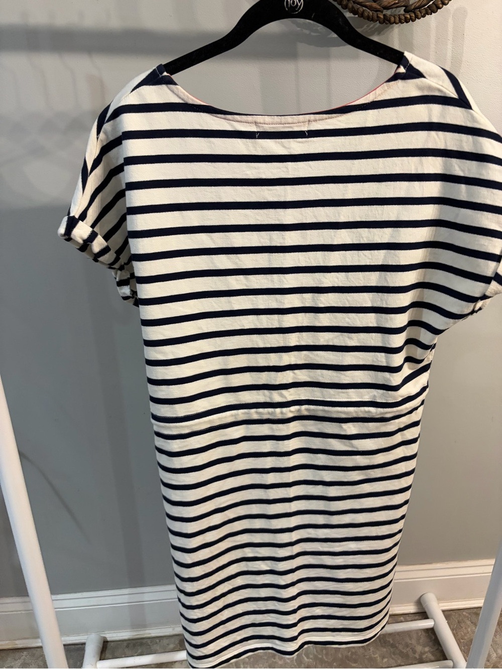 Olive & Oak Navy and White Striped Mini Dress with sinched waist  size medium - Picture 3 of 11